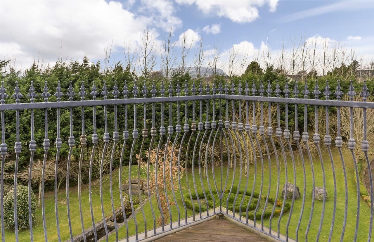 Castledale Bed & Breakfast Sligo Bagian luar foto